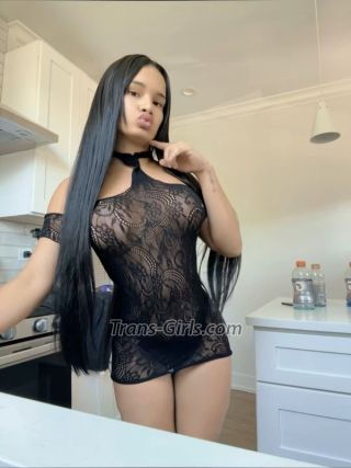 trans girl Sabrina 0088631