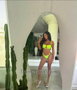 trans girl Skyblack 5000961